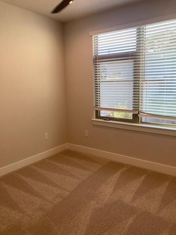 3411 Willow Springs RD B, Austin, TX 78704