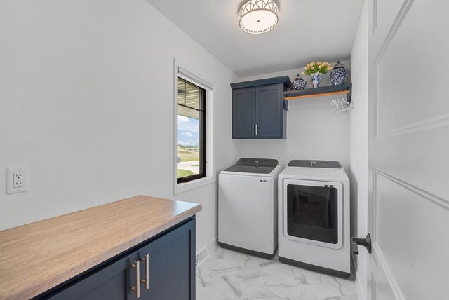 3001 Stonebrook DRIVE, Sheboygan, WI 53081