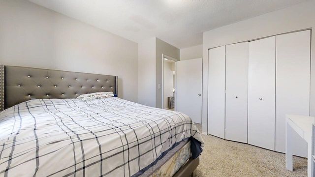 1009 N Prospect Avenue, Champaign, IL 61820