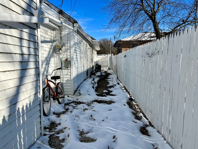 1009 N Prospect Avenue, Champaign, IL 61820