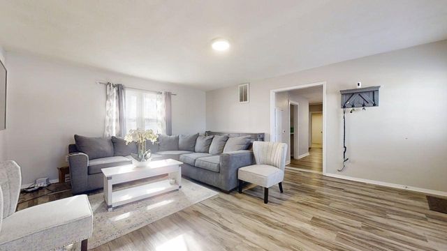 1009 N Prospect Avenue, Champaign, IL 61820