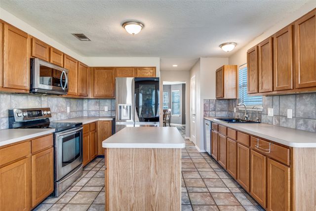 1026 County Road 544, Nevada, TX 75173