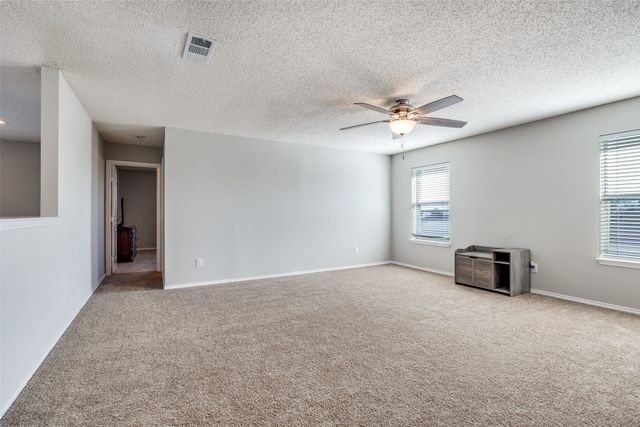 1026 County Road 544, Nevada, TX 75173