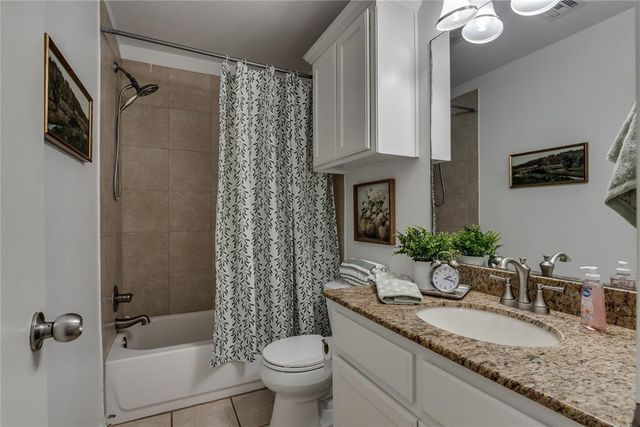 202 N Westminster Way, Mustang, OK 73064