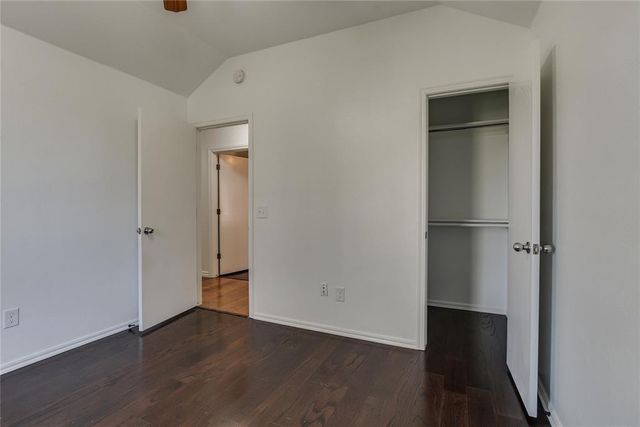 202 N Westminster Way, Mustang, OK 73064