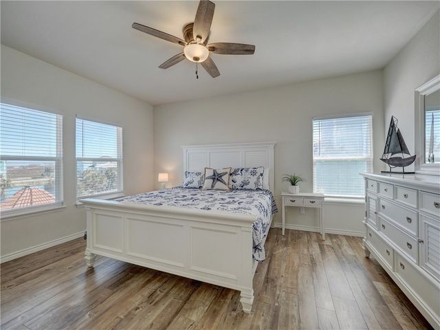 177 La Concha Blvd, Port Aransas, TX 78373
