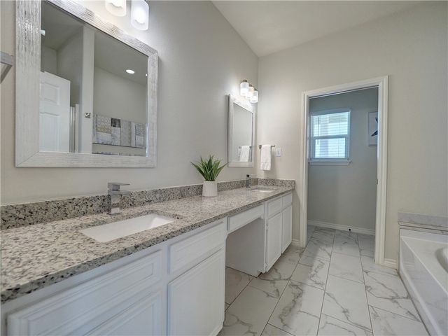 177 La Concha Blvd, Port Aransas, TX 78373