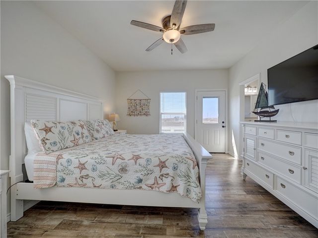 177 La Concha Blvd, Port Aransas, TX 78373