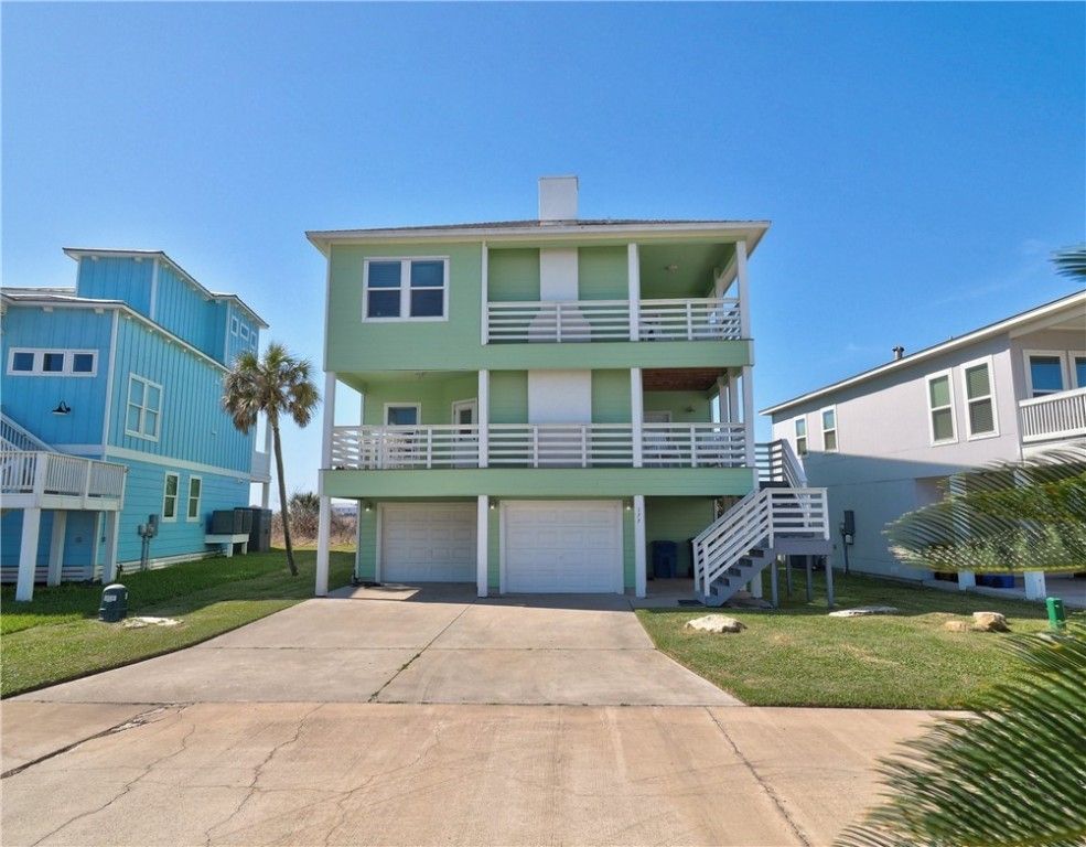 177 La Concha Blvd, Port Aransas, TX 78373