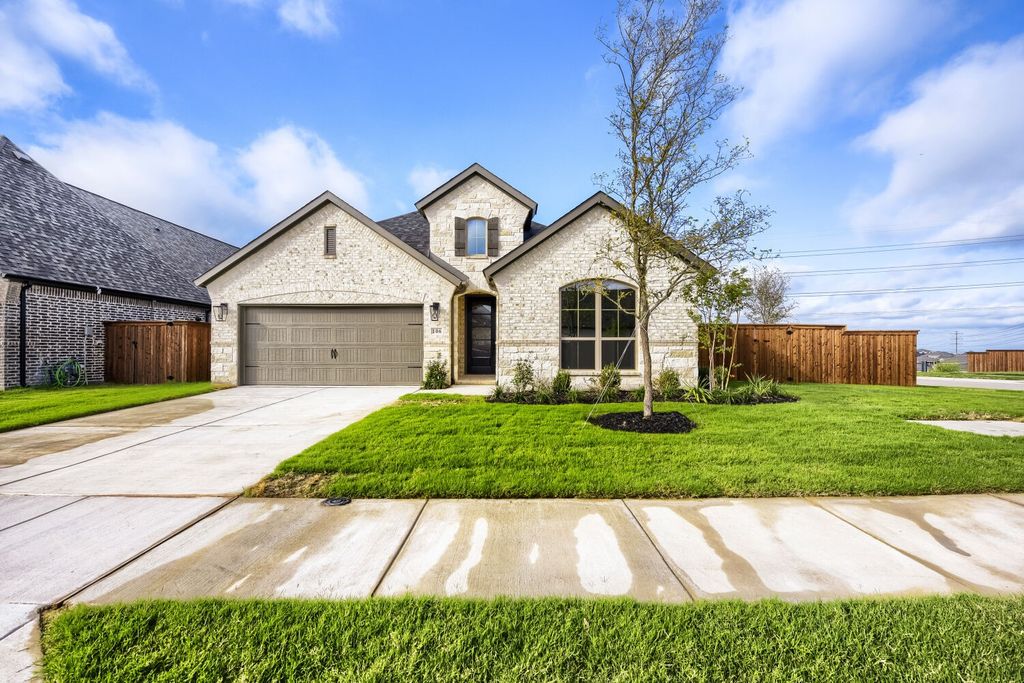 106 Alamito Road, Rhome, TX 76078 — exterior