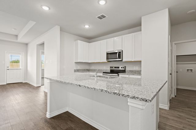 7829 White Spruce Lane, Fort Worth, TX 76123