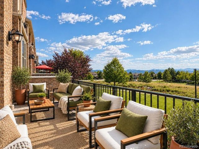 1200 Rockhurst Dr E, Highlands Ranch, CO 80129