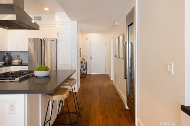 111 S De Lacey Avenue 417, Pasadena, CA 91105