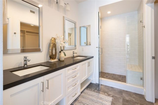 111 S De Lacey Avenue 417, Pasadena, CA 91105