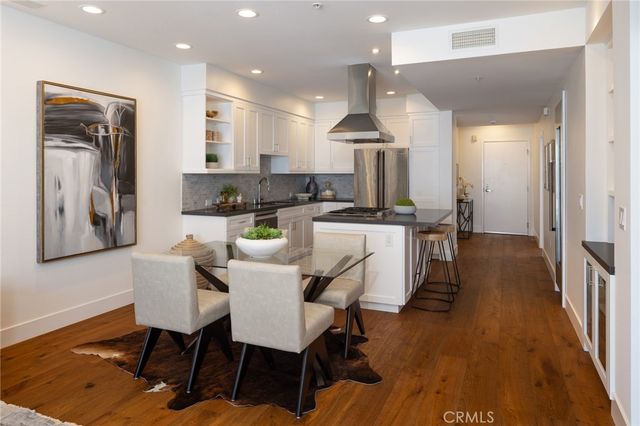 111 S De Lacey Avenue 417, Pasadena, CA 91105