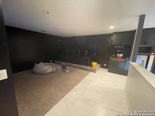 9402 Santa Fe, San Antonio, TX 78245