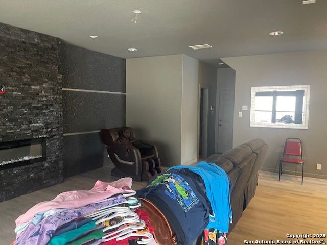9402 Santa Fe, San Antonio, TX 78245