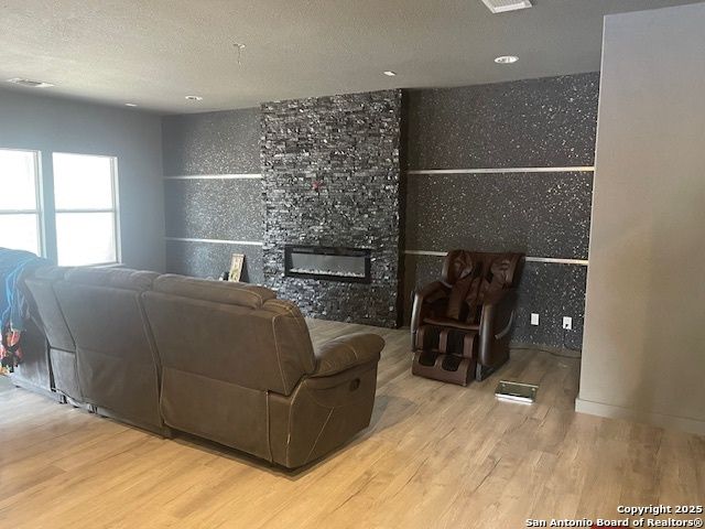 9402 Santa Fe, San Antonio, TX 78245
