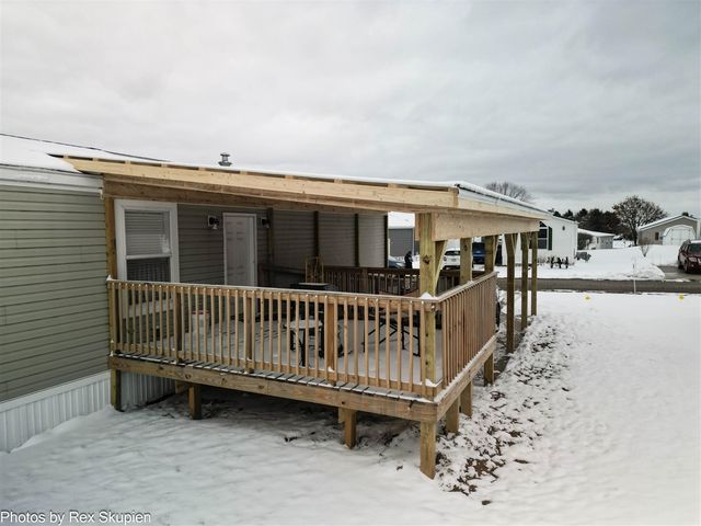 1303 Windridge Lane, Fremont, MI 49412