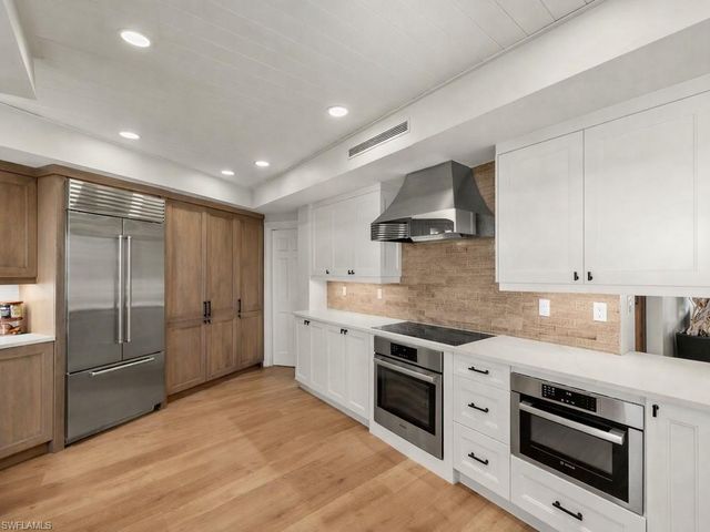 2901 GULF SHORE BLVD N 803S, Naples, FL 34103