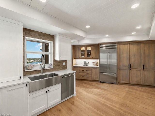 2901 GULF SHORE BLVD N 803S, Naples, FL 34103