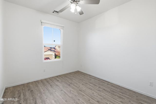 627 W KERRY Lane, Phoenix, AZ 85027