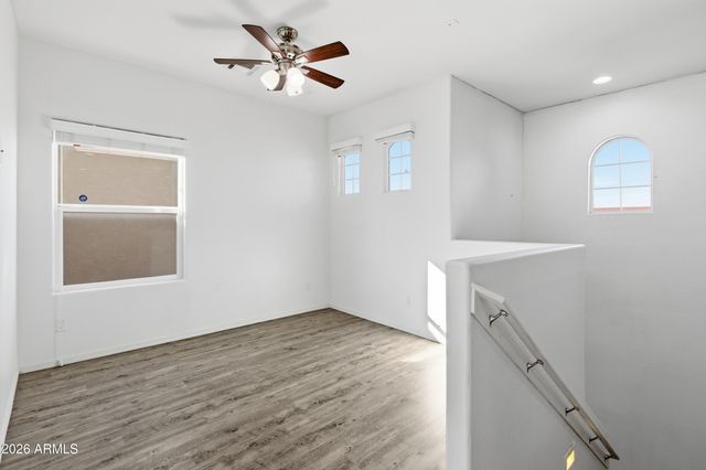 627 W KERRY Lane, Phoenix, AZ 85027