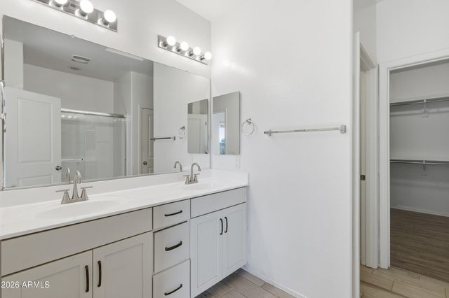 627 W KERRY Lane, Phoenix, AZ 85027