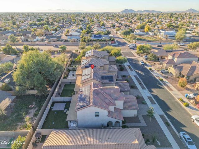 627 W KERRY Lane, Phoenix, AZ 85027