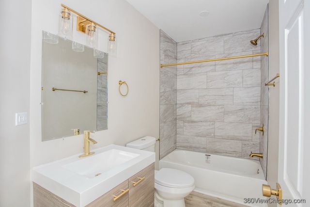 11325 S Langley Avenue 2, Chicago, IL 60628
