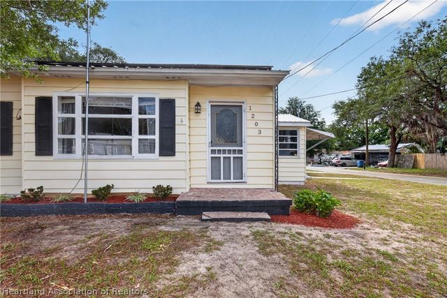 1203 Evanston Street, Sebring, FL 33870