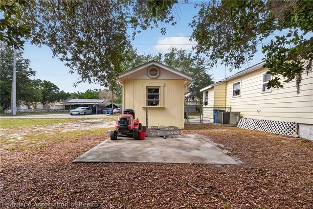 1203 Evanston Street, Sebring, FL 33870