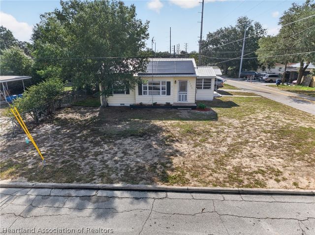 1203 Evanston Street, Sebring, FL 33870