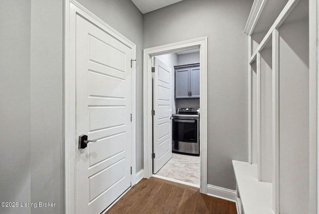 3313 Meadow Bluff Way, Louisville, KY 40245