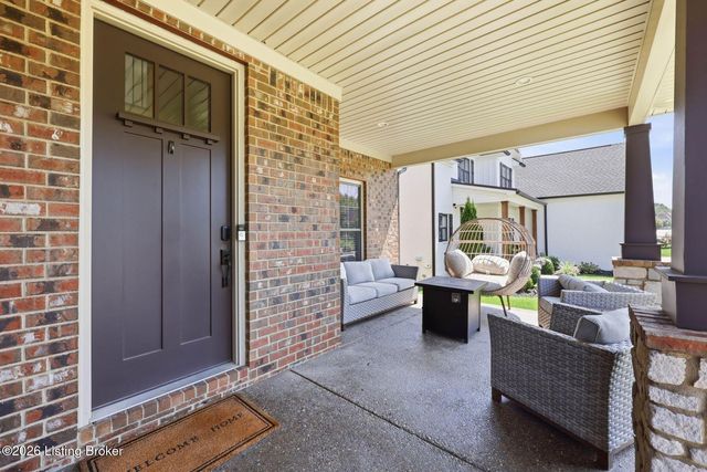 3313 Meadow Bluff Way, Louisville, KY 40245
