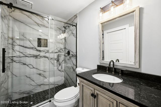 3313 Meadow Bluff Way, Louisville, KY 40245