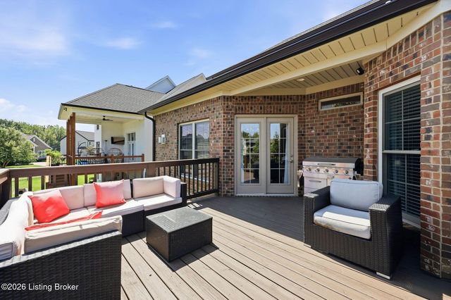 3313 Meadow Bluff Way, Louisville, KY 40245