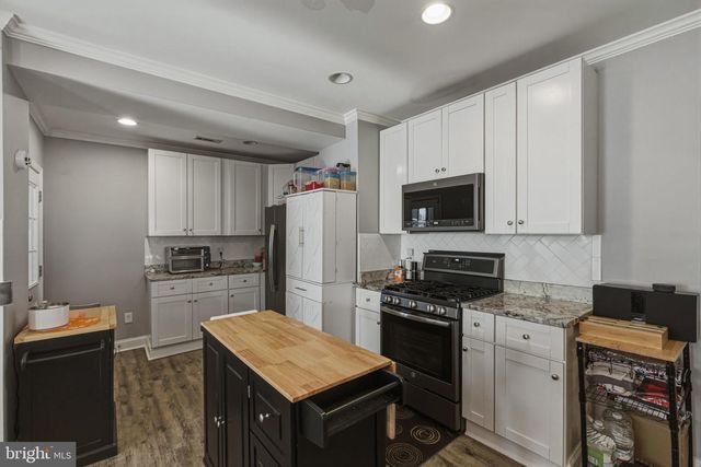 3807 FRANKFORD AVE, Baltimore, MD 21206