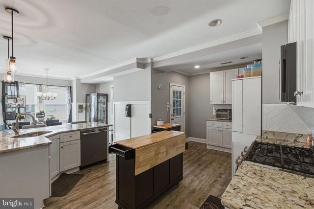 3807 FRANKFORD AVE, Baltimore, MD 21206