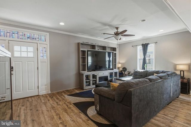 3807 FRANKFORD AVE, Baltimore, MD 21206