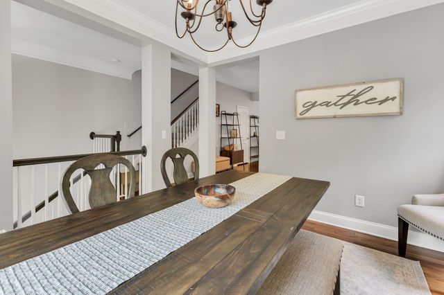 1077 Woodbury Falls Dr, Nashville, TN 37221