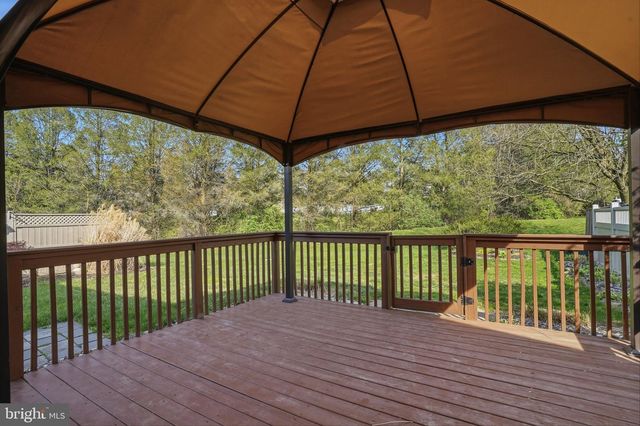 2807 WESTGATE DR, Easton, PA 18040