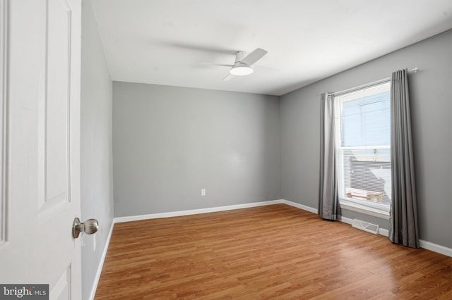 2807 WESTGATE DR, Easton, PA 18040