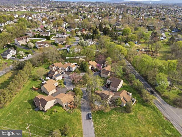2807 WESTGATE DR, Easton, PA 18040