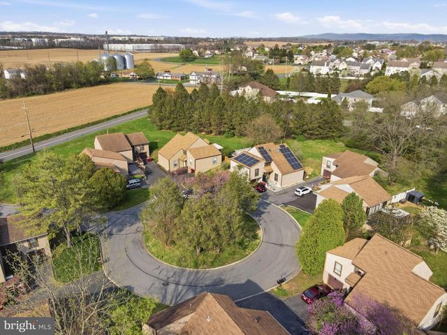 2807 WESTGATE DR, Easton, PA 18040