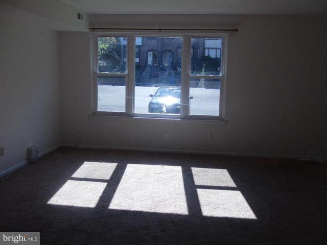 3926 WREXHAM CT, Bensalem, PA 19020