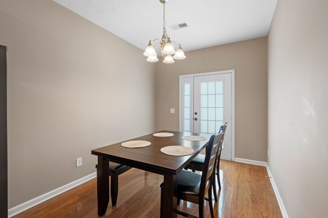 814 Spence Enclave Ln, Nashville, TN 37210