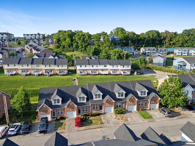 814 Spence Enclave Ln, Nashville, TN 37210
