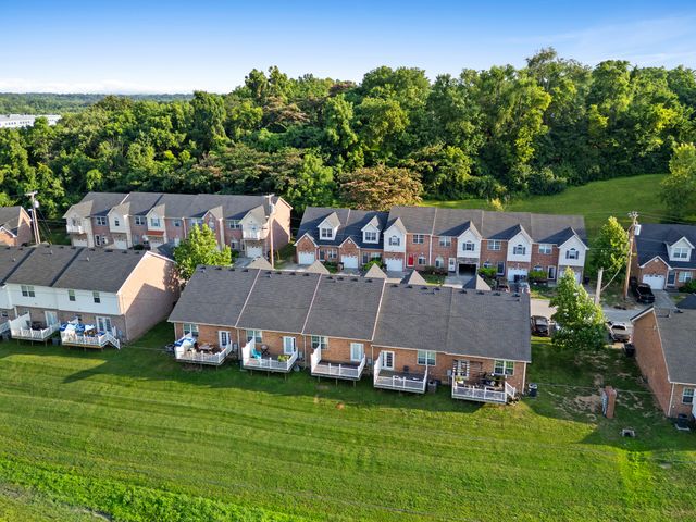 814 Spence Enclave Ln, Nashville, TN 37210