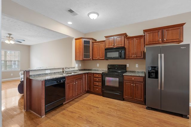 814 Spence Enclave Ln, Nashville, TN 37210